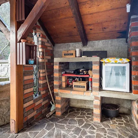 Angel's Nest With Sauna And Fitness יסניצה