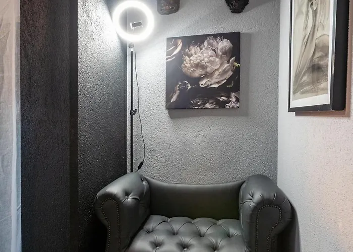 דירה Angel's Nest With Sauna And Fitness *