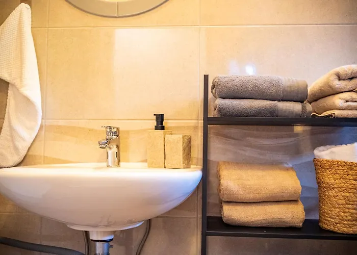 Angel's Nest With Sauna And Fitness יסניצה